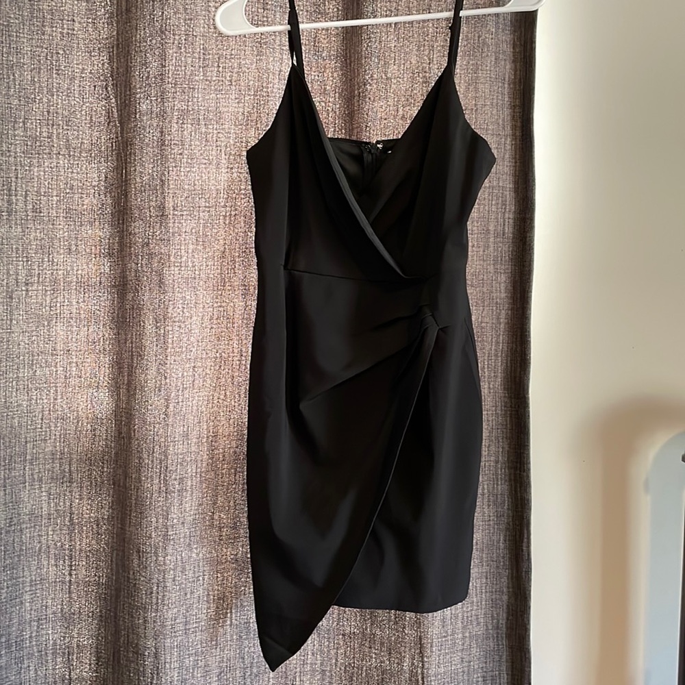 MINI LBD!! Super stunning!